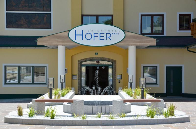 Ferienhotel Hofer Superior Strass im Attergau 外观 照片