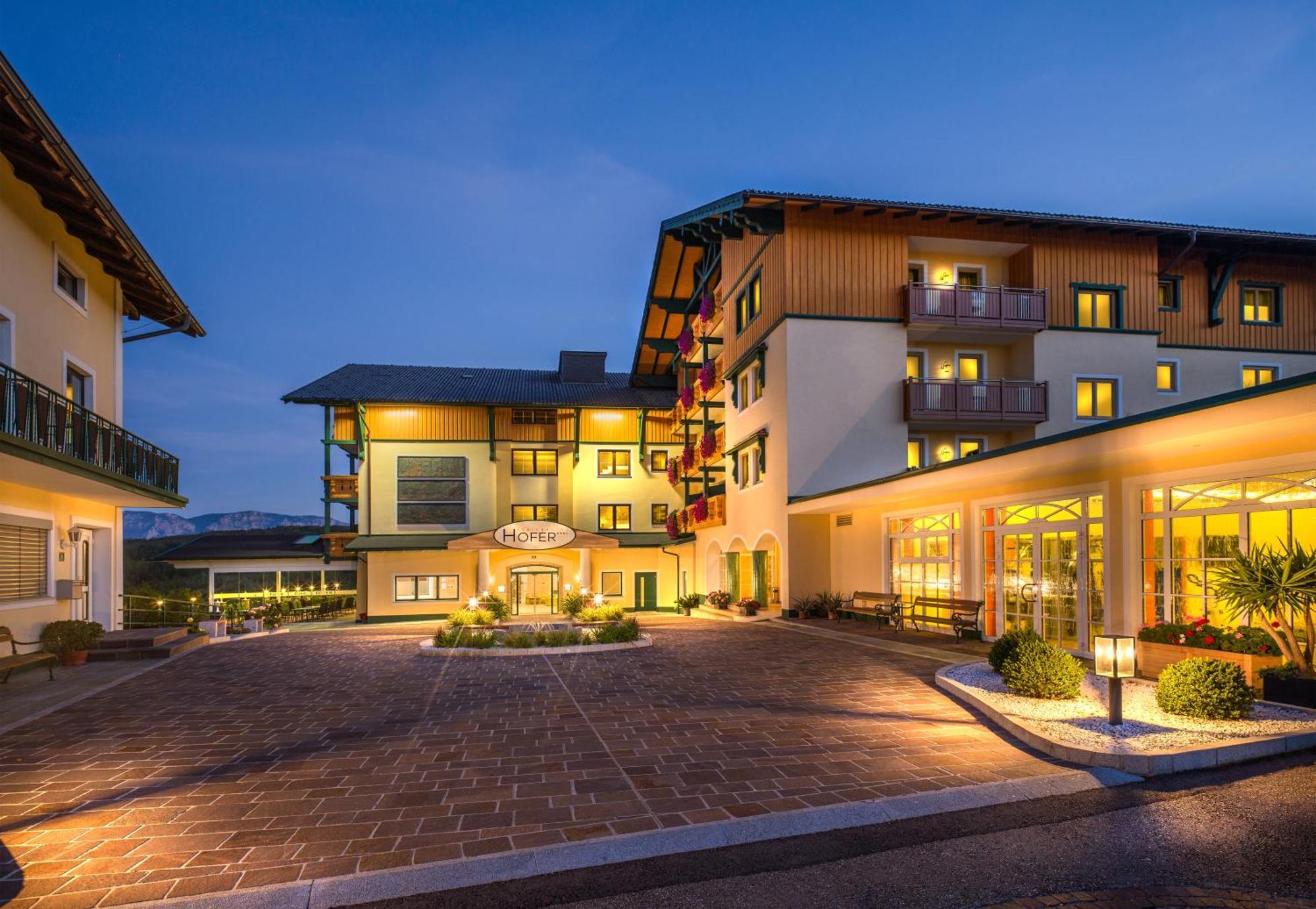 Ferienhotel Hofer Superior Strass im Attergau 外观 照片