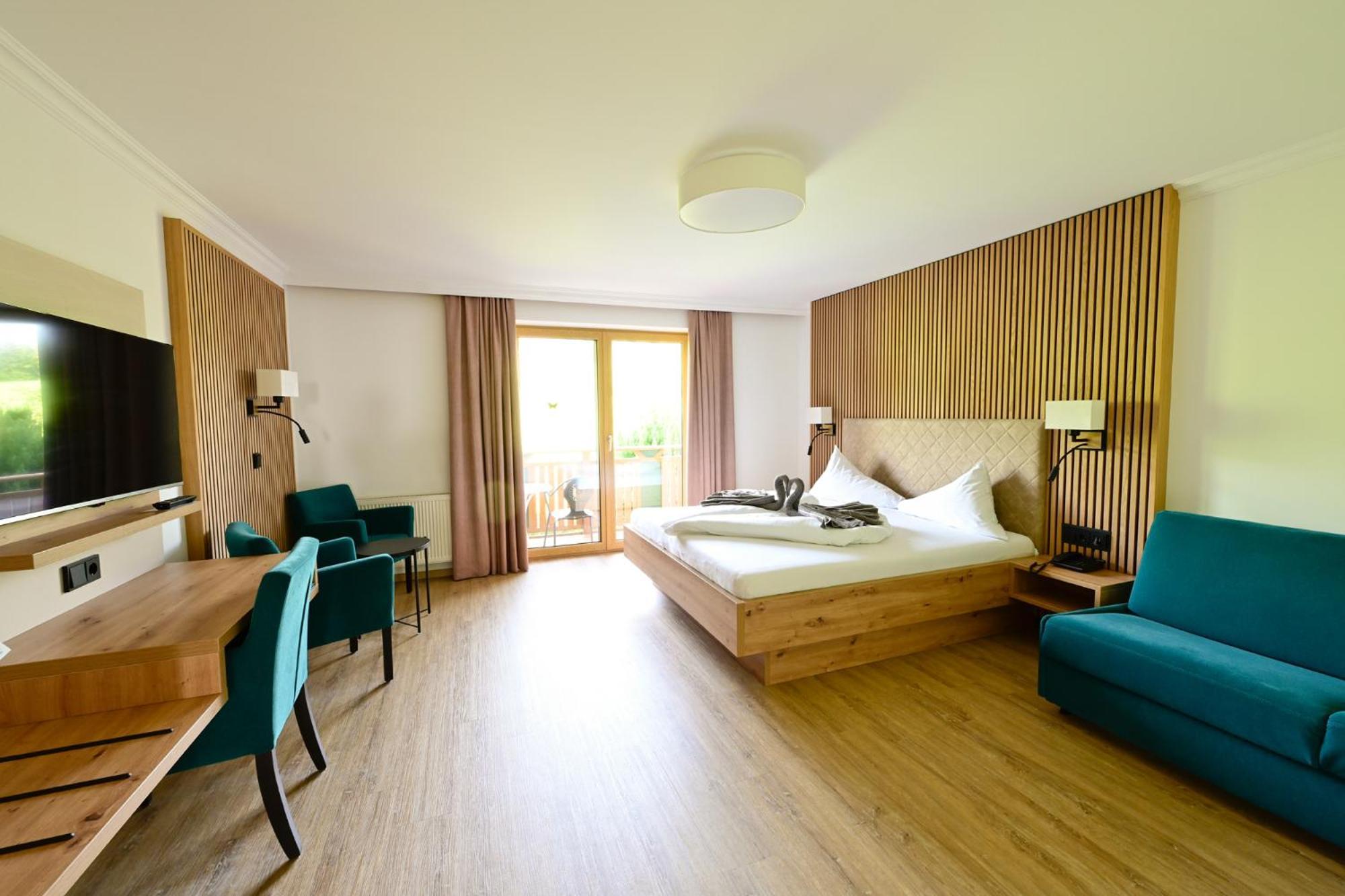 Ferienhotel Hofer Superior Strass im Attergau 外观 照片