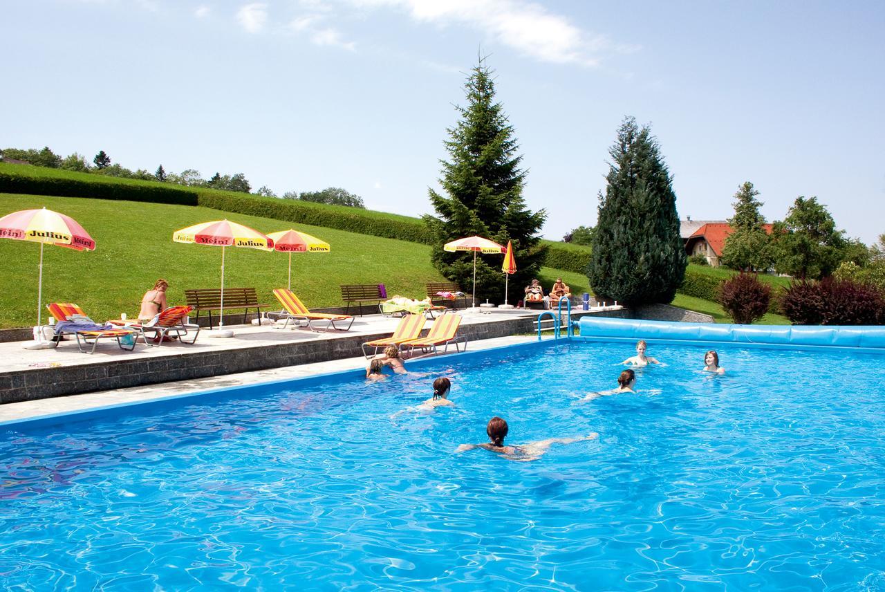 Ferienhotel Hofer Superior Strass im Attergau 外观 照片